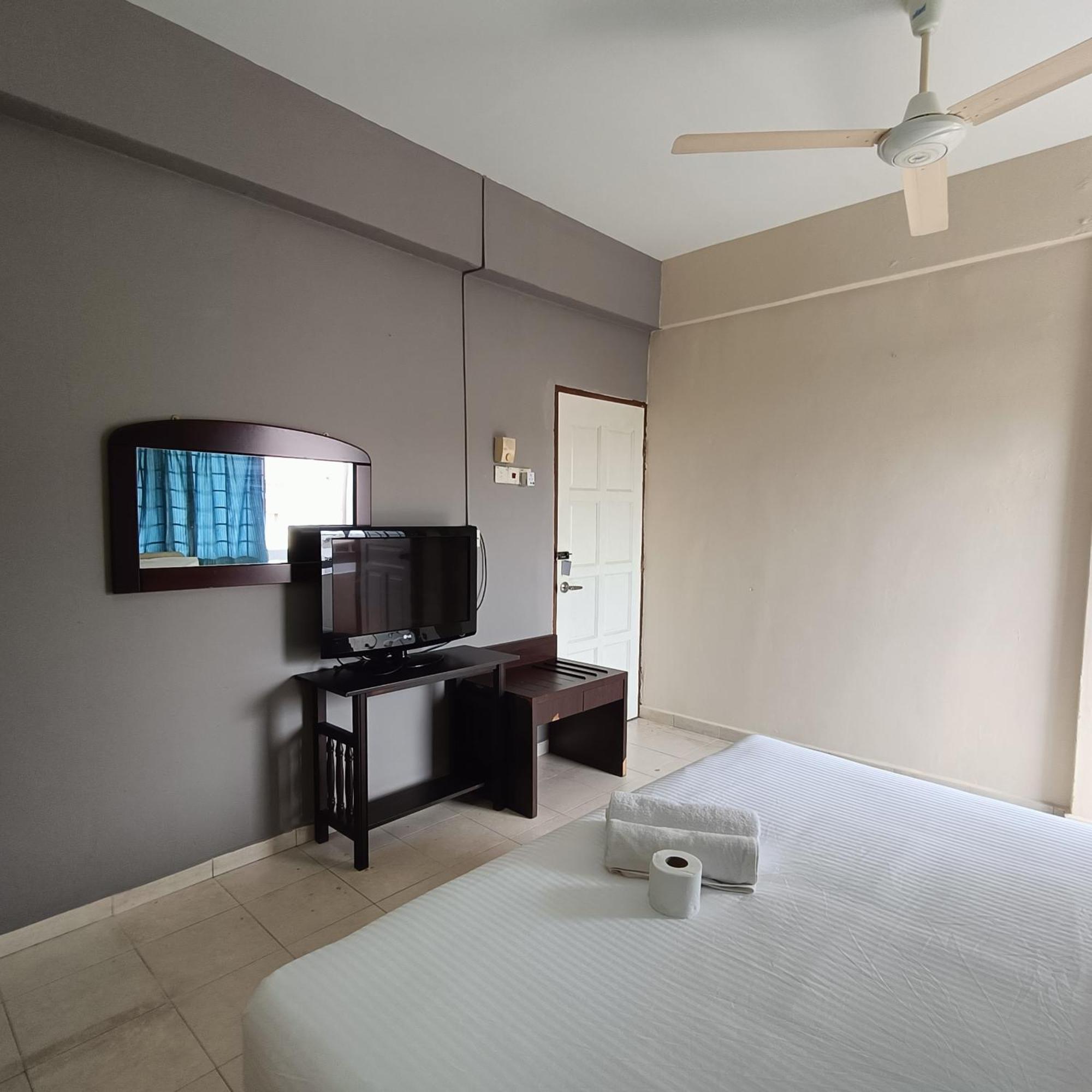 Kota Lodge Guest House Malacca Exterior foto