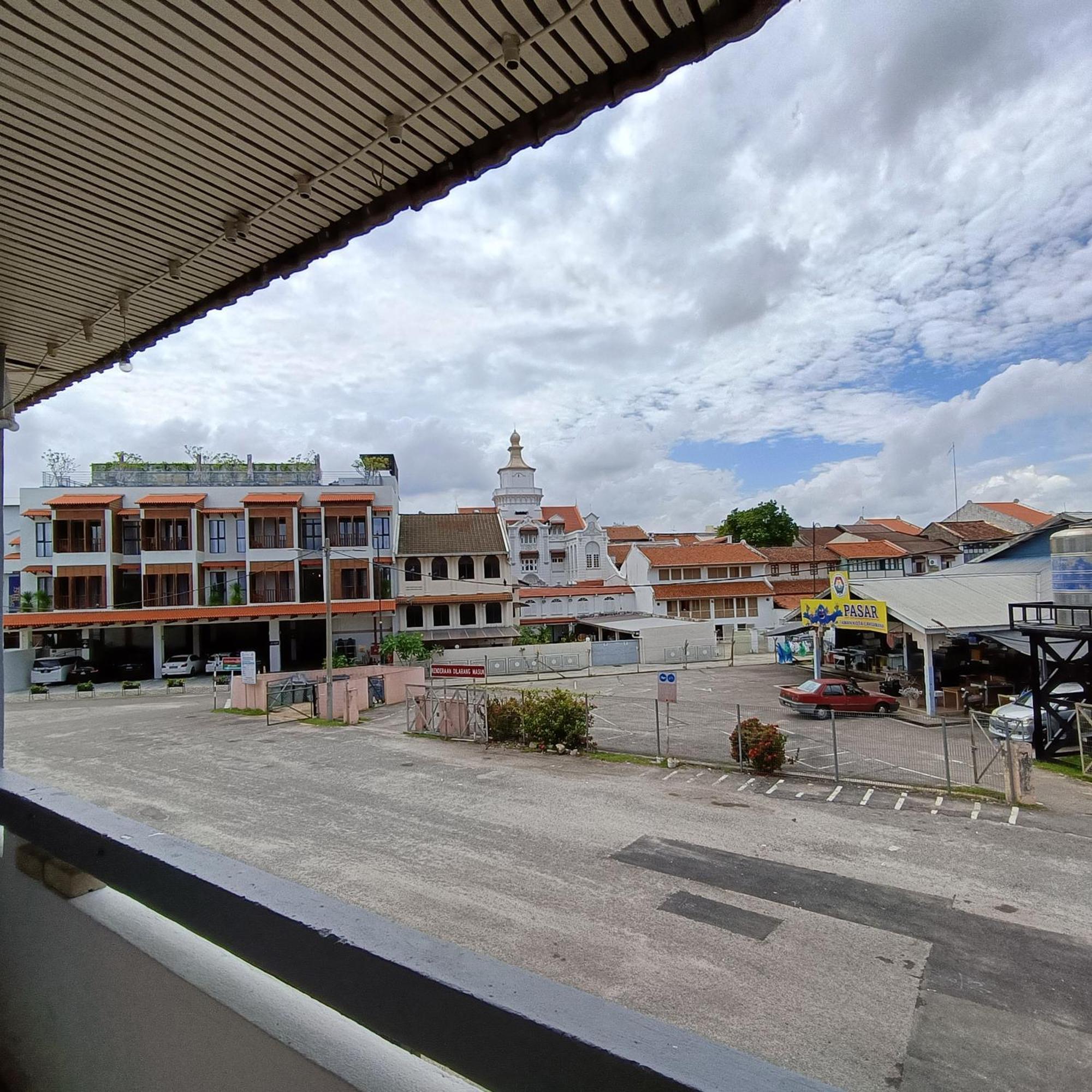 Kota Lodge Guest House Malacca Exterior foto