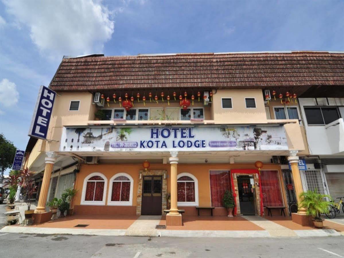Kota Lodge Guest House Malacca Exterior foto